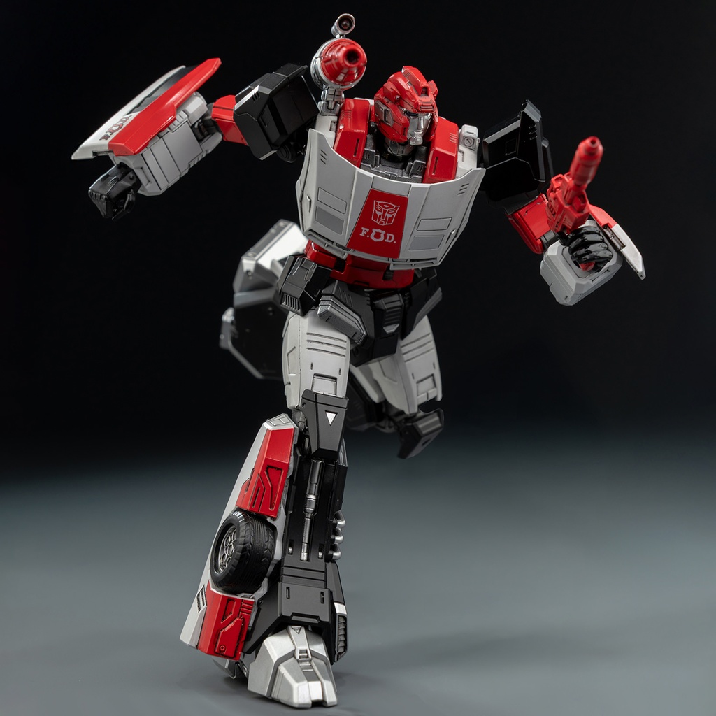 Red Alert MDLX  "Transformers Season 2"  THREEZERO - PREVENTA