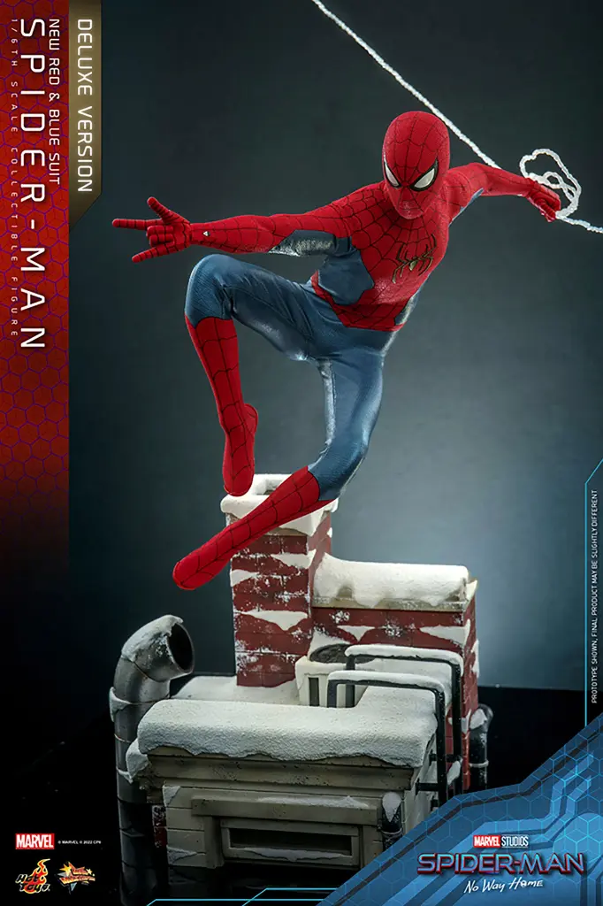 Spider- Man (New Red and Blue Suit) (Deluxe Version) "Spider-Man No Way Home" - HOT TOYS