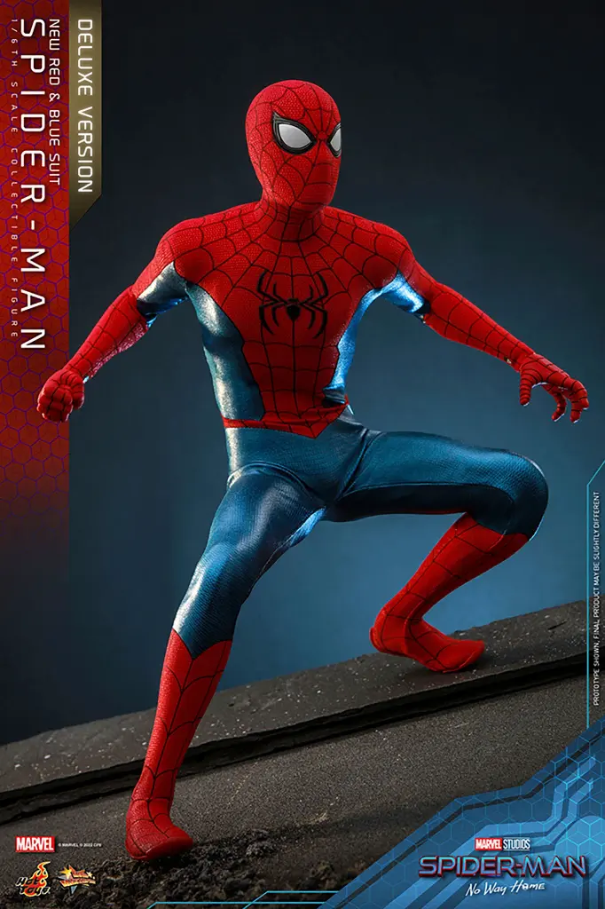 Spider- Man (New Red and Blue Suit) (Deluxe Version) "Spider-Man No Way Home" - HOT TOYS