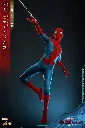 Spider- Man (New Red and Blue Suit) (Deluxe Version) "Spider-Man No Way Home" - HOT TOYS