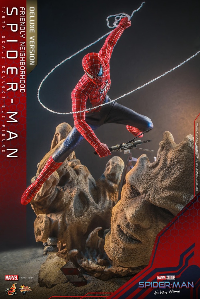 Friendly Neighborhood Spider-Man DELUXE VERSION - HOT TOYS