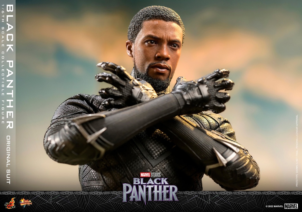 Black Panther (Original Suit) "Marvel Studios" HOT TOYS