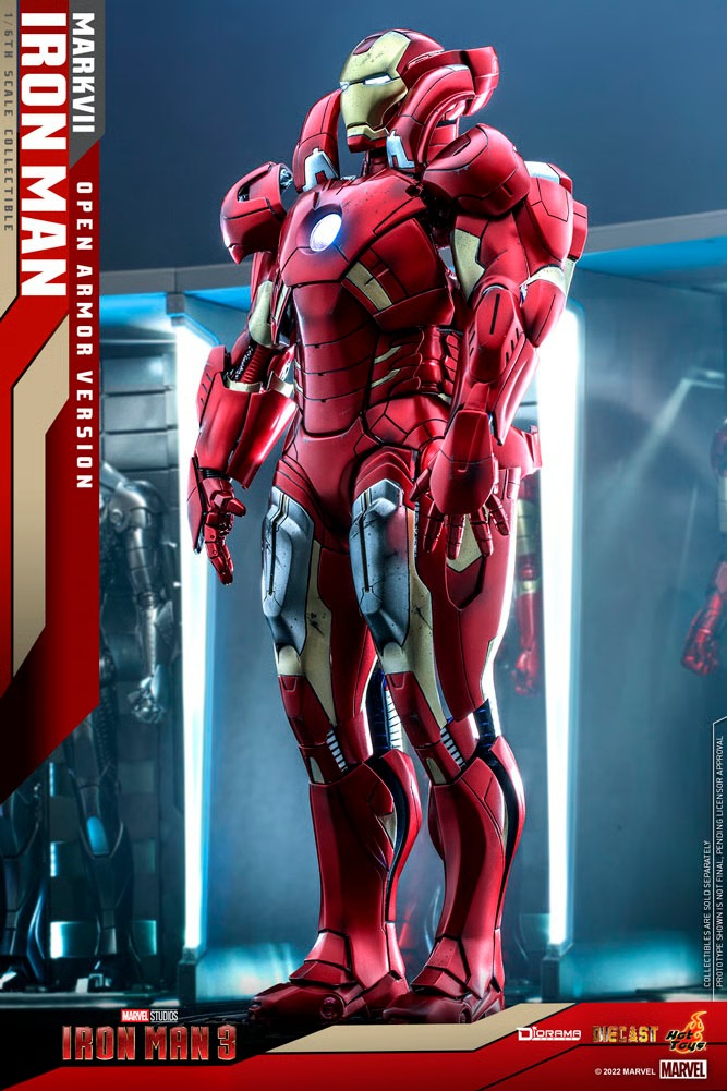 Iron Man Mark VII (Open Armor Version) – HOT TOYS