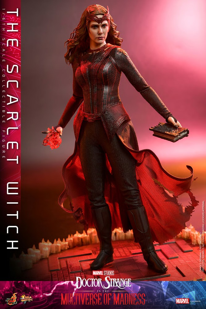 Scarlet Witch Doctor Strange in the Multiverse - HOT TOYS