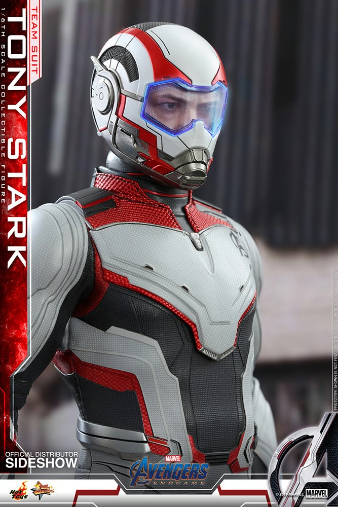 Tony Stark (Team Suit) 1/6 Avengers: Endgame - HOT TOYS