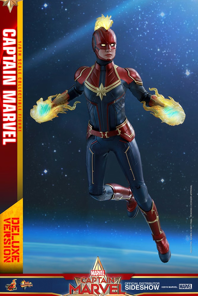 Capitana Marvel Deluxe Version Sixth Scale Figure - HOT TOYS