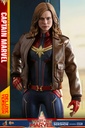 Capitana Marvel Deluxe Version Sixth Scale Figure - HOT TOYS