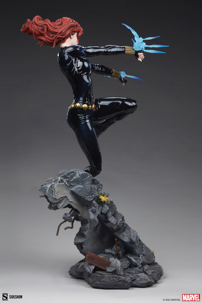 Black Widow Premium Format Figure – SIDESHOW