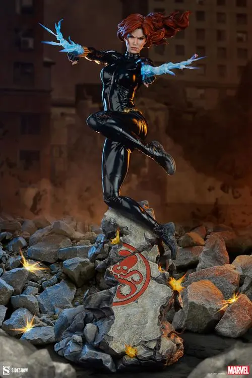 Black Widow Premium Format Figure – SIDESHOW