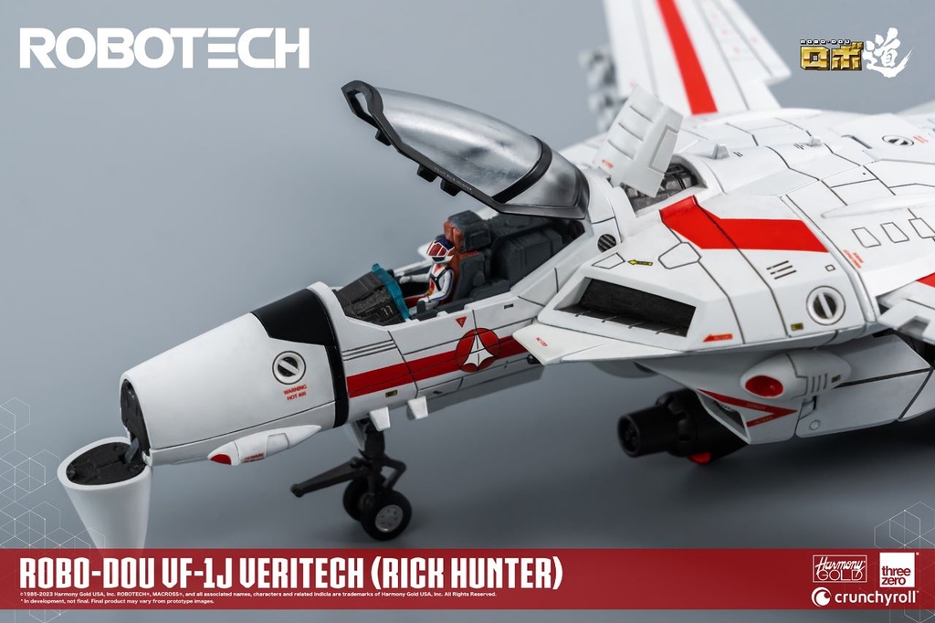 ROBO-DOU VF-1J Veritech (Rick Hunter) Robotech THREEZERO – PREVENTA