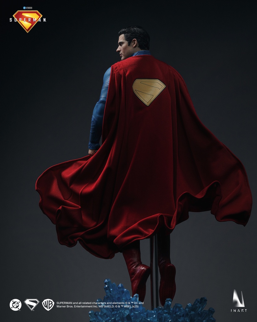 Superman (2025) - Superman 1/6 Collectible Figure - INART - PREVENTA