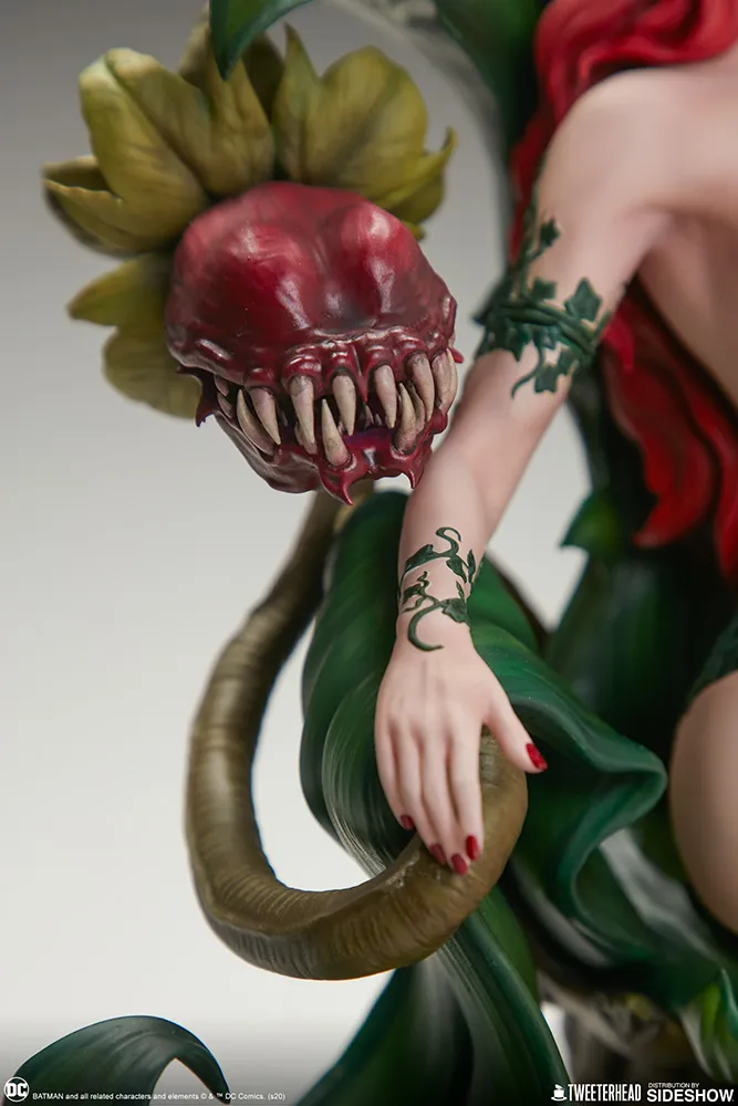 Poison Ivy Maquette - TWEETTERHEAD