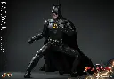 Batman (Modern Suit) - The Flash (2023) – HOT TOYS