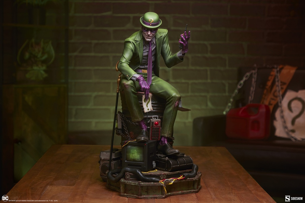 Riddler Premium Format " DC Collectible" SIDESHOW - PREVENTA