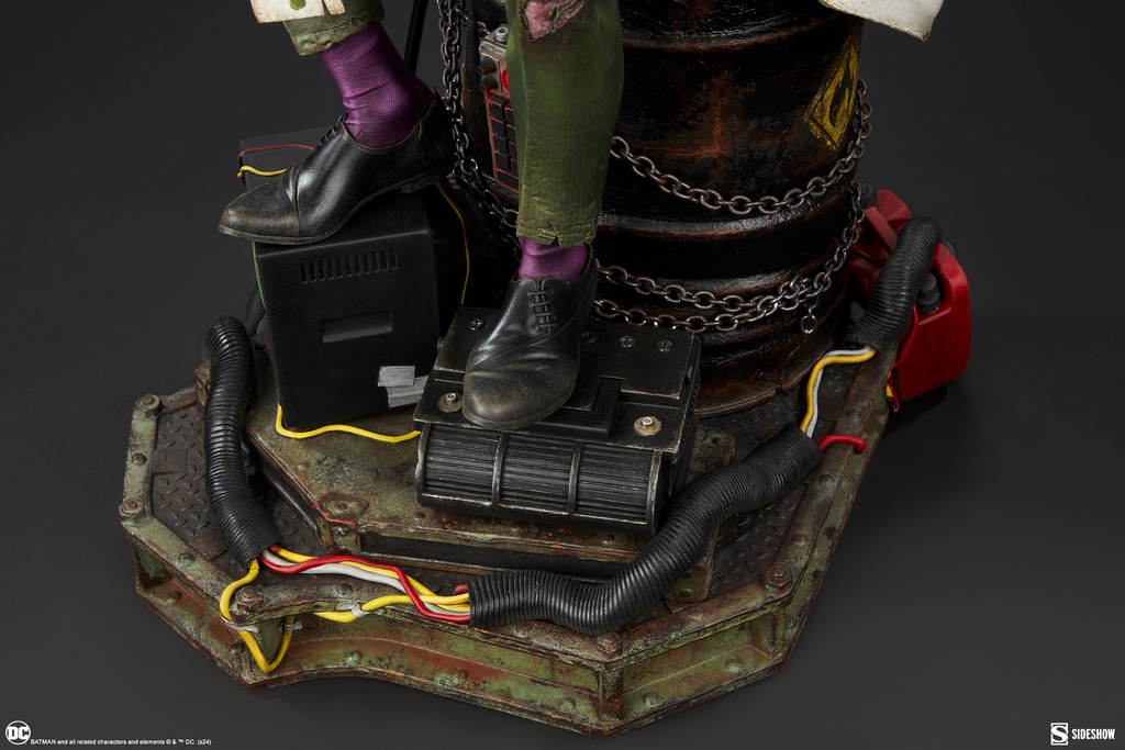 Riddler Premium Format " DC Collectible" SIDESHOW - PREVENTA