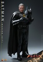 Batman (Modern Suit) - The Flash (2023) – HOT TOYS