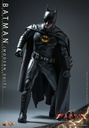 Batman (Modern Suit) - The Flash (2023) – HOT TOYS
