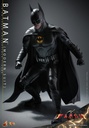 Batman (Modern Suit) - The Flash (2023) – HOT TOYS