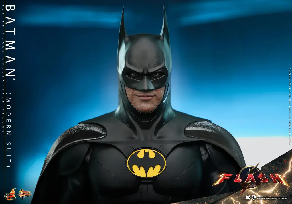 Batman (Modern Suit) - The Flash (2023) – HOT TOYS
