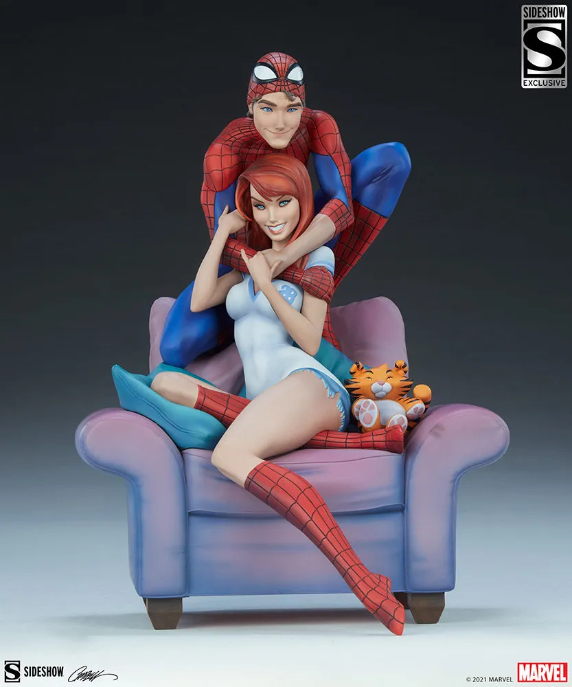 EXCLUSIVE Spider-Man and Mary Jane Maquette - SIDESHOW