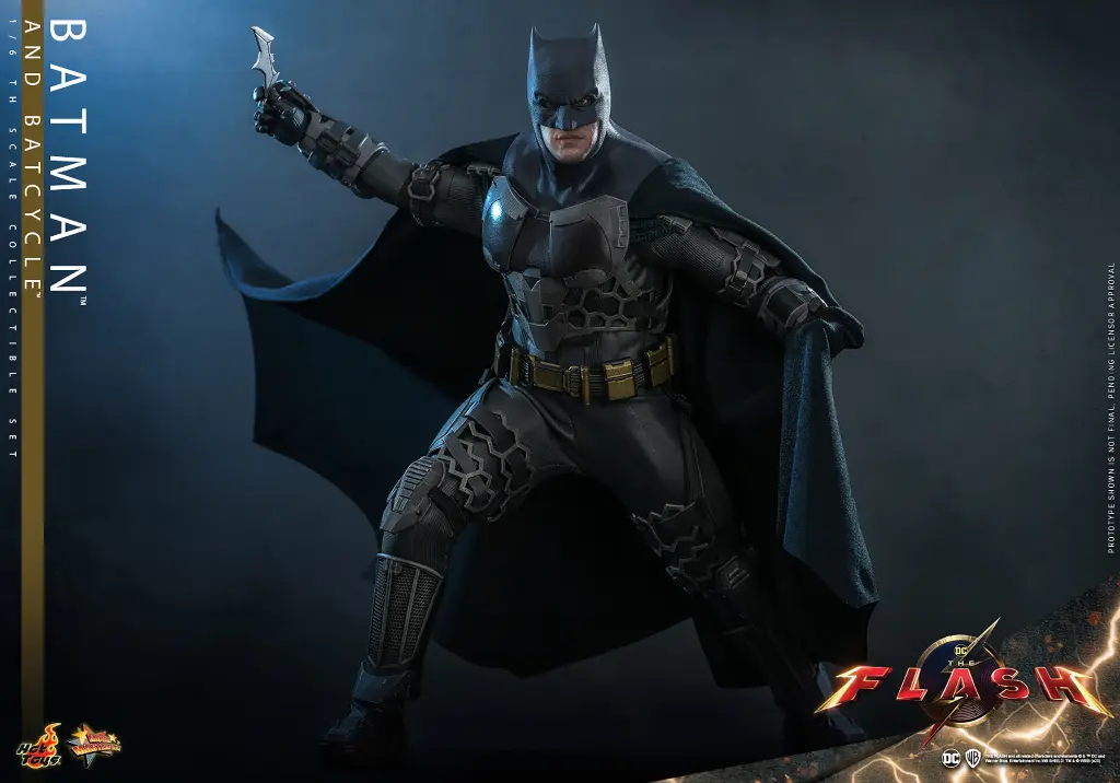 Batman and Batcycle Sixth Scale Figure Set - The Flash (2023) - HOT TOYS