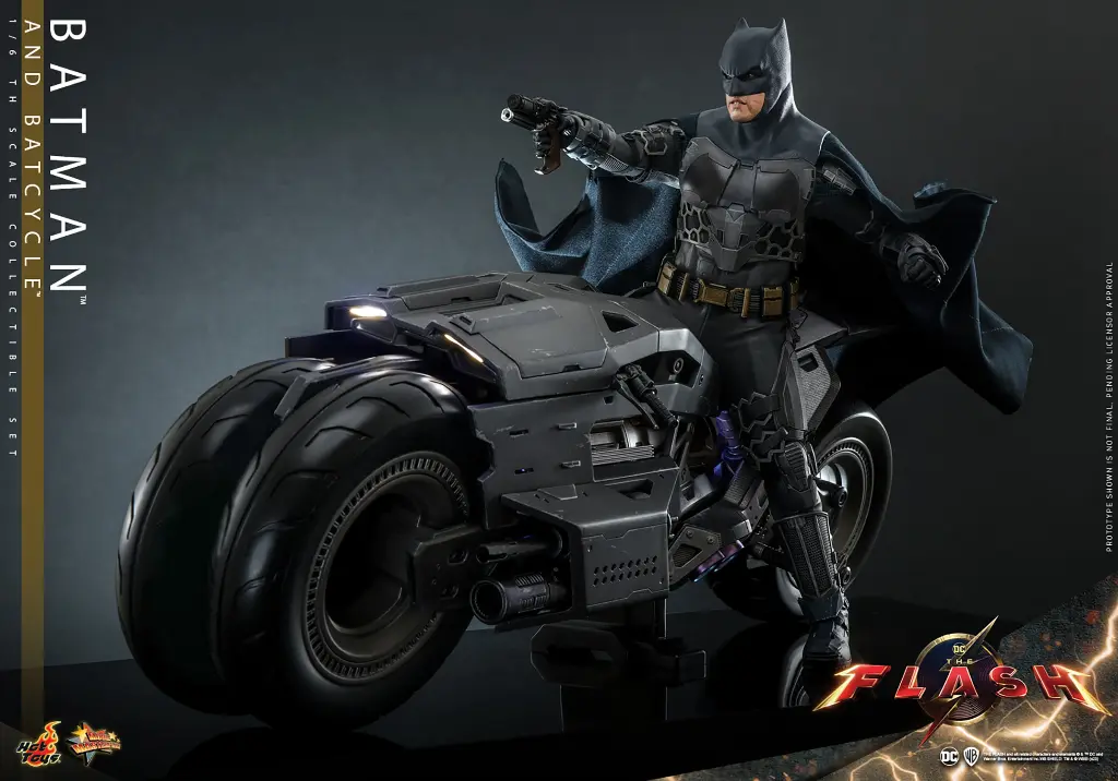 Batman and Batcycle Sixth Scale Figure Set - The Flash (2023) - HOT TOYS