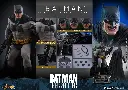 Batman DC Comics "The Dark Knight Returns" HOT TOYS - PREVENTA