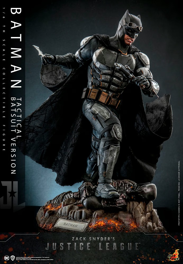 Batman (Tactical Batsuit Version) Zack Snyder's Justice League - HOT TOYS