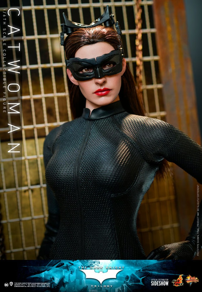 Catwoman The Dark Knight Trilogy - HOT TOYS
