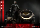 Batman and Bat-Signal 1/6 Set Movie The Batman - HOT TOYS
