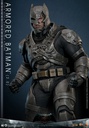 Armored Batman (2.0) (Deluxe Version) Batman vs Superman - HOT TOYS - PREVENTA