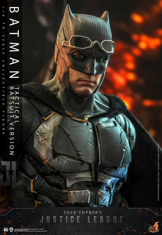 Batman (Tactical Batsuit Version) Zack Snyder's Justice League - HOT TOYS
