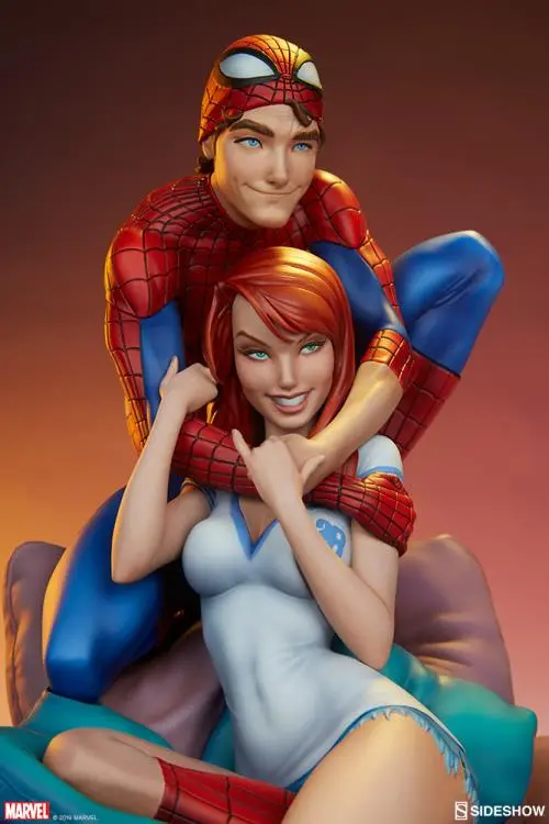 Spider-Man and Mary Jane Maquette - SIDESHOW